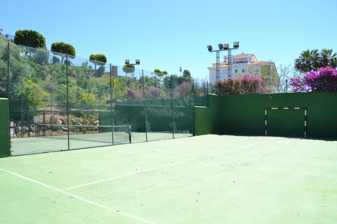 Luxury Garden Apartment - Walking Distance To The Sea Sitio de Calahonda Екстериор снимка