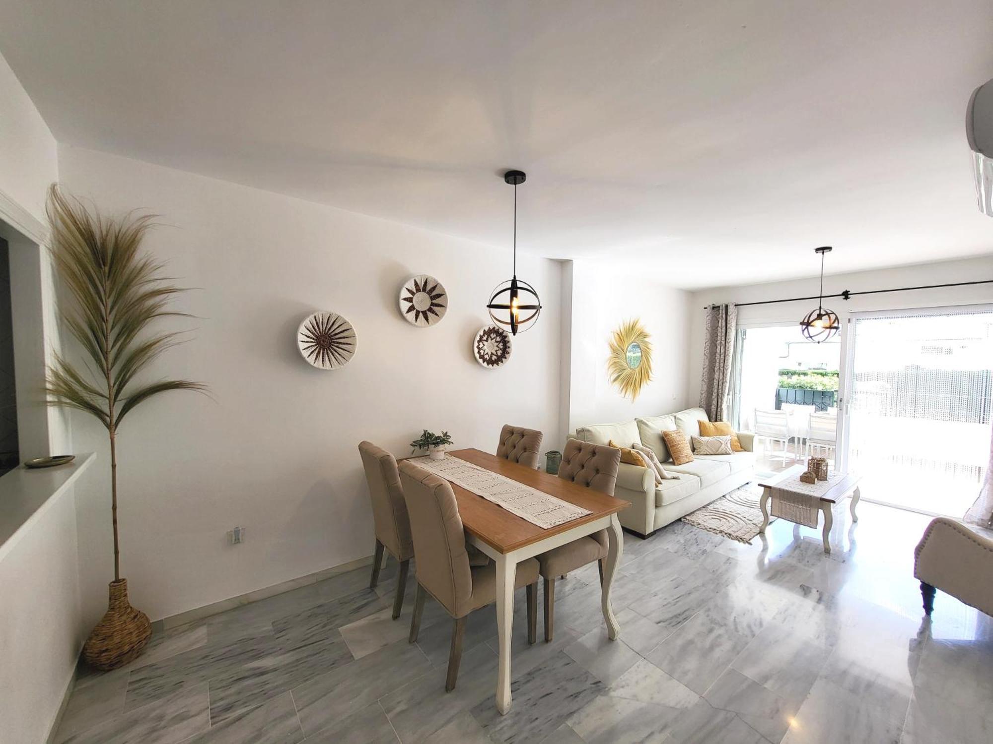 Luxury Garden Apartment - Walking Distance To The Sea Sitio de Calahonda Екстериор снимка